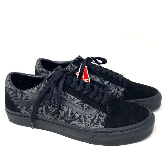 Vans Other - VANS Old Skool Low Top Skull Black Men’s Suede Canvas Size Sneakers VN0A7Q2JA1E